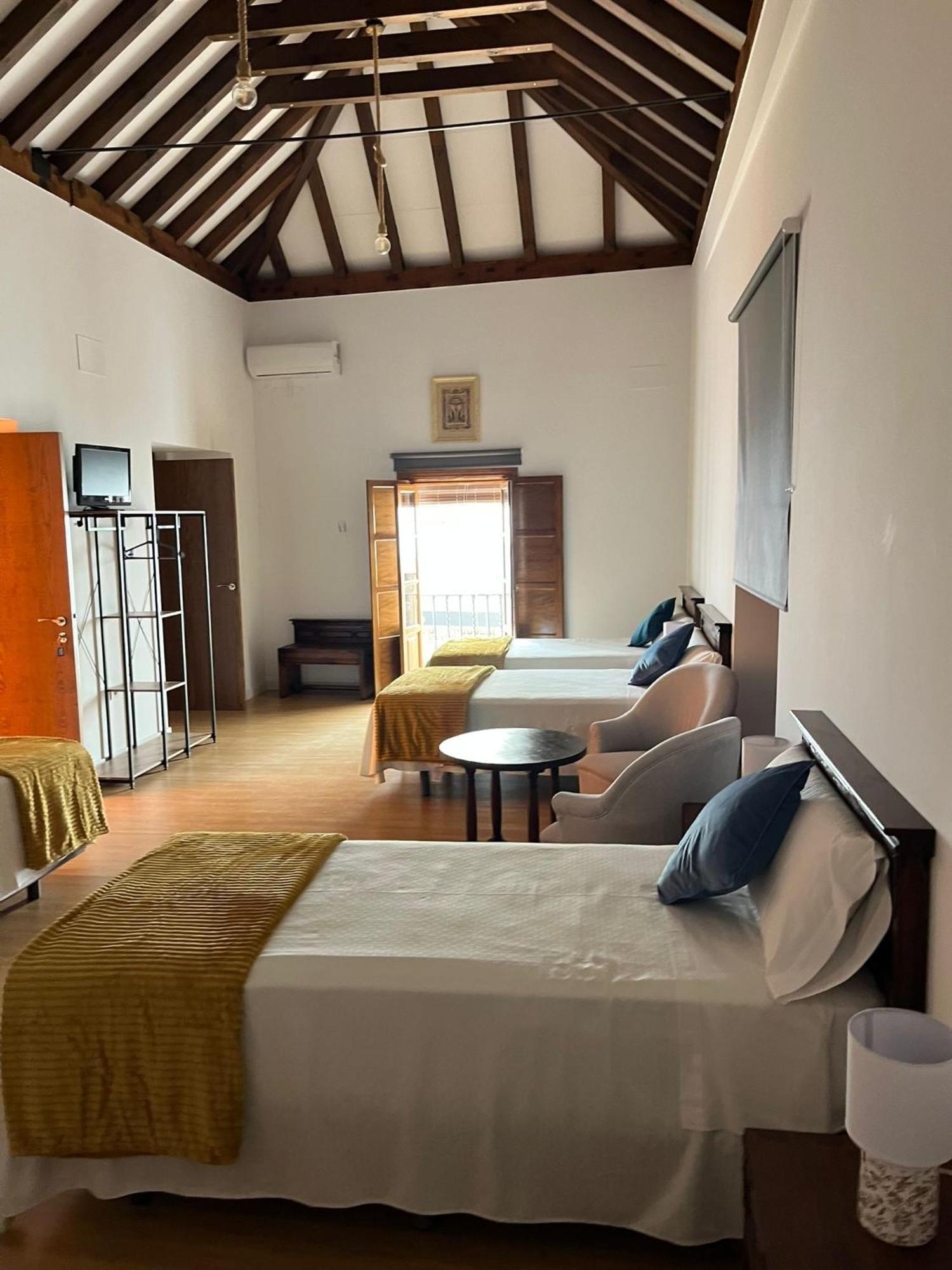 Clarisas Suites Carmona  Dış mekan fotoğraf