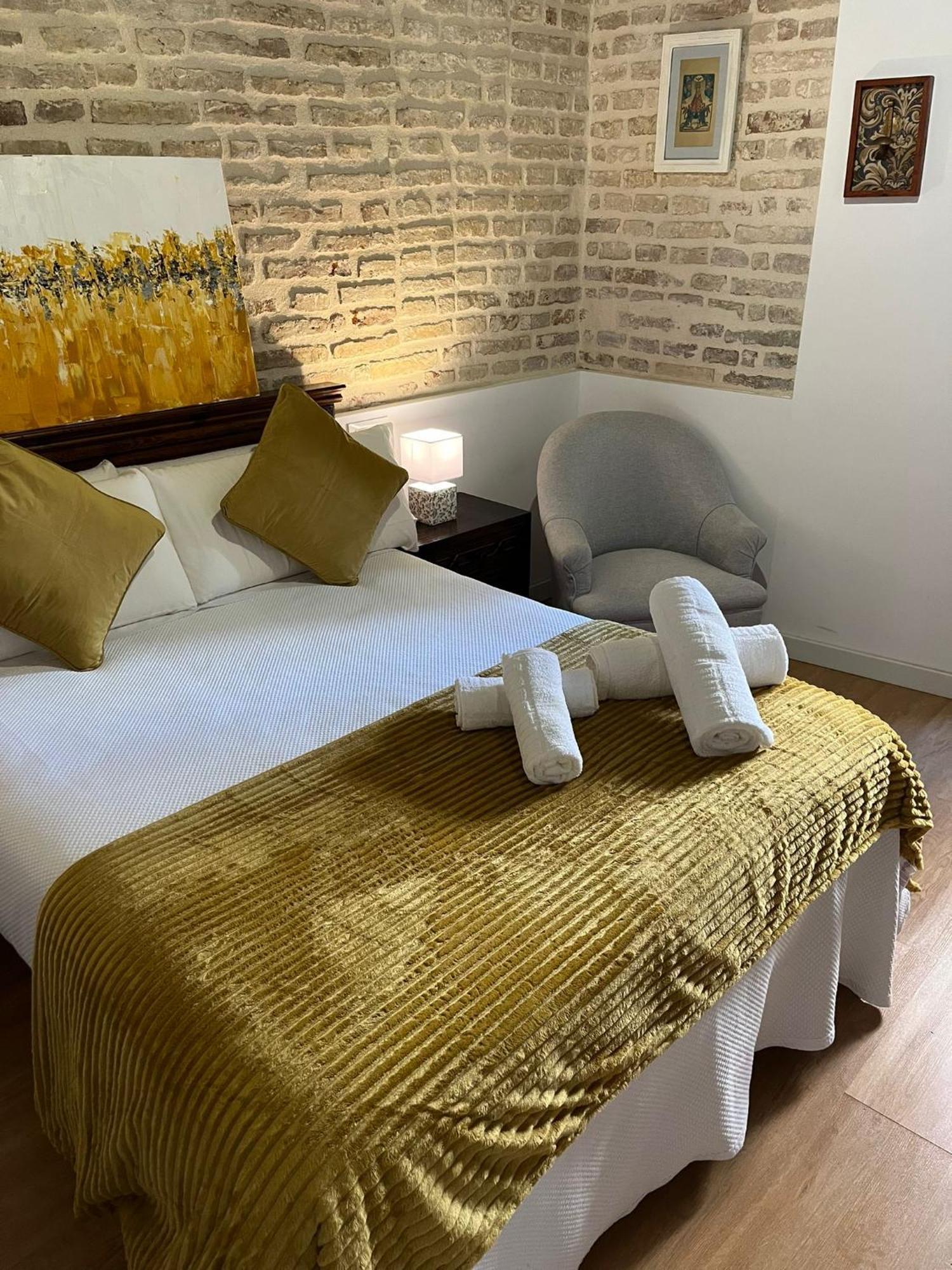 Clarisas Suites Carmona  Dış mekan fotoğraf